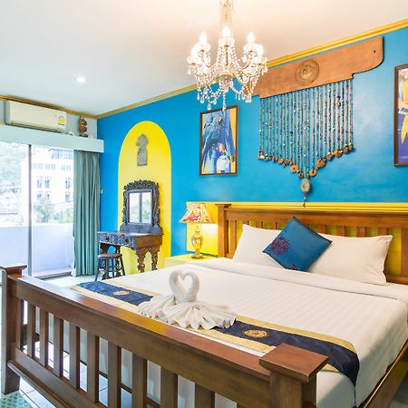 Barefoot Hotel Kalim Beach Front Patong Exterior photo
