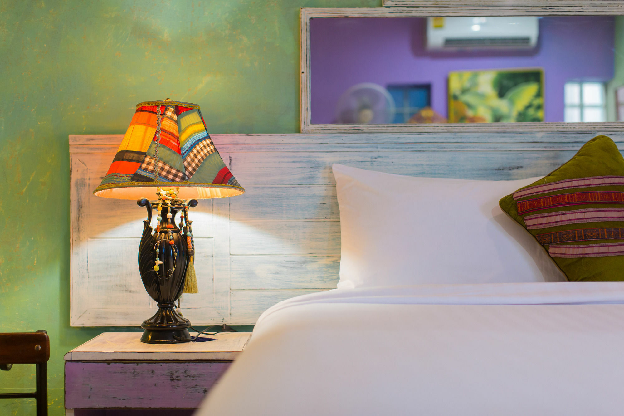 Barefoot Hotel Kalim Beach Front Patong Exterior photo